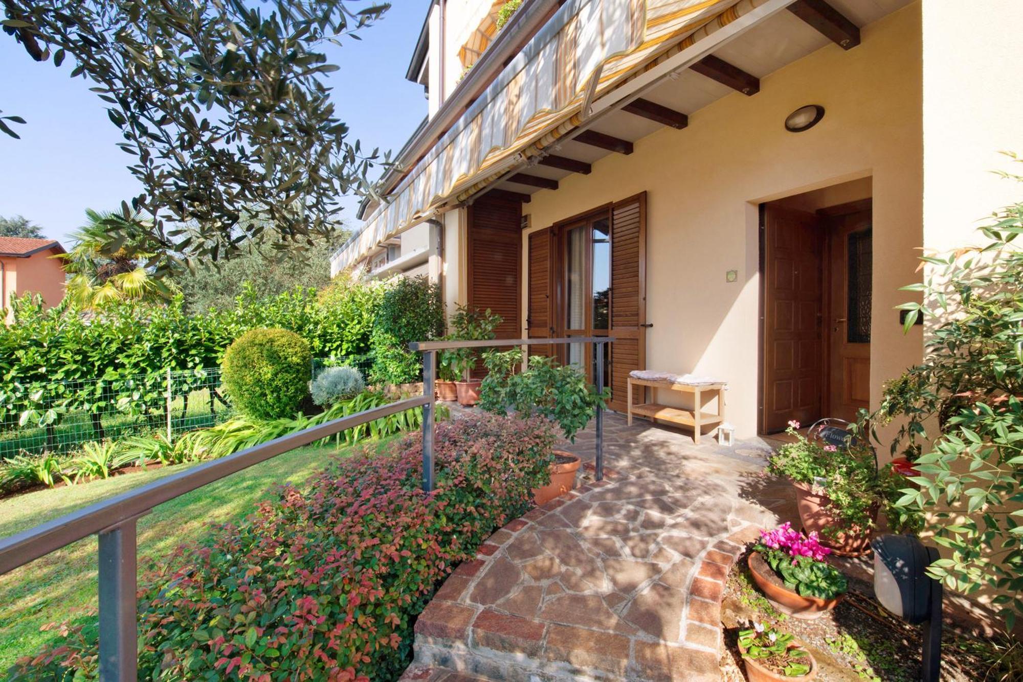Casa Elli Villa Osio Sotto Exterior photo